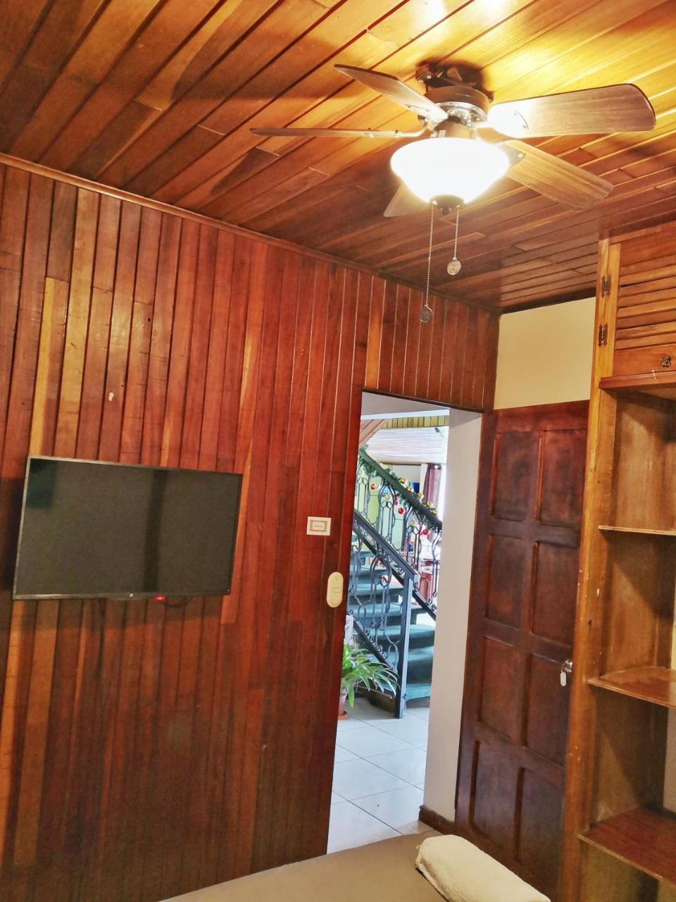 Vida Tropical Bed and Breakfast Alajuela Exterior foto